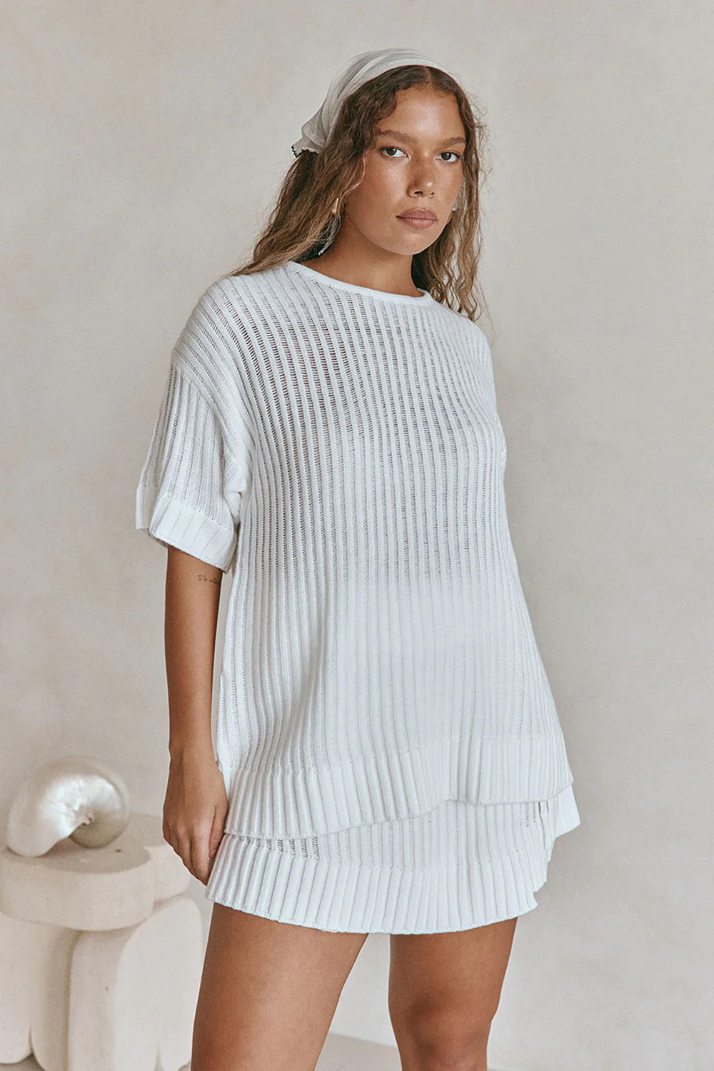White Ribbed Knit Relaxed Izabella T Shirt Top | Sabo Skirt AU