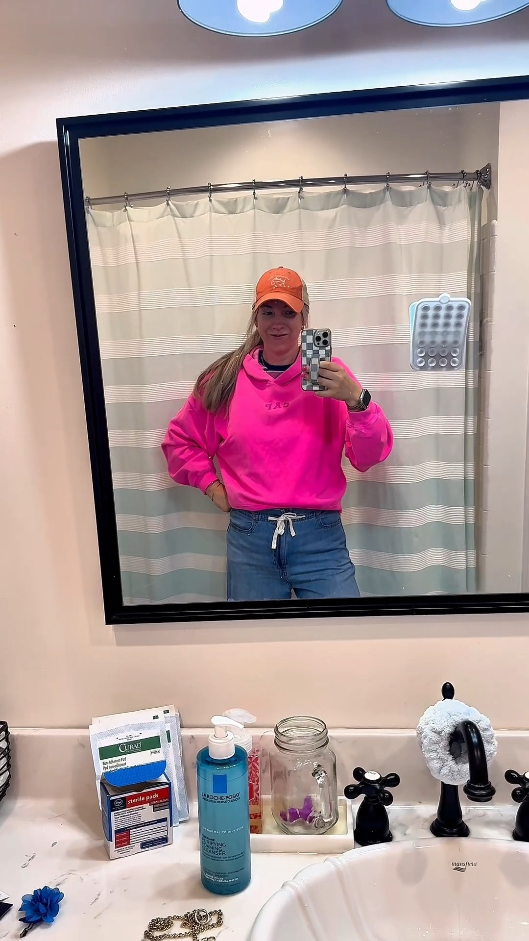 Loving this spring outfit from gap factory! 