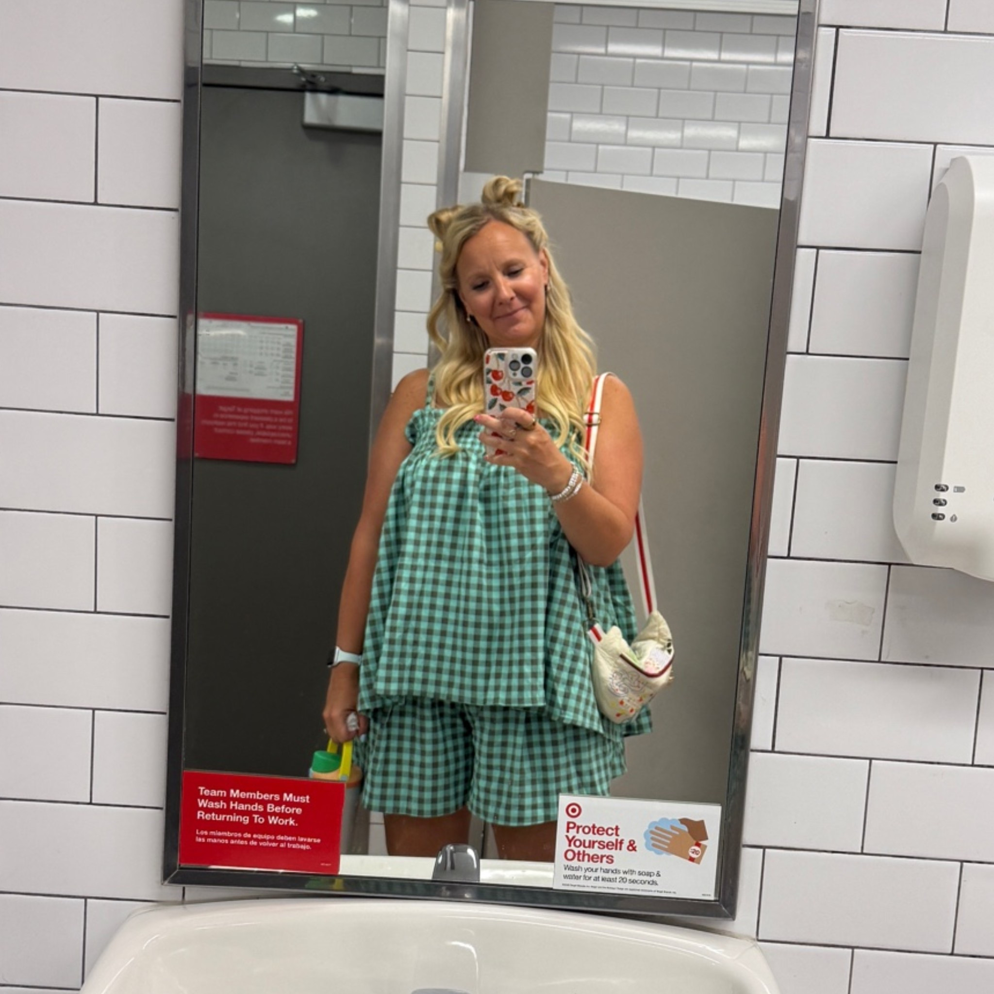 My cute new Amazon set! Super lightweight and comfortable on hot days! There are so many colors available I might need another set! I got compliments everywhere I went today in it!

#LTKdayinmylife #LTKgrwm #LTKootd