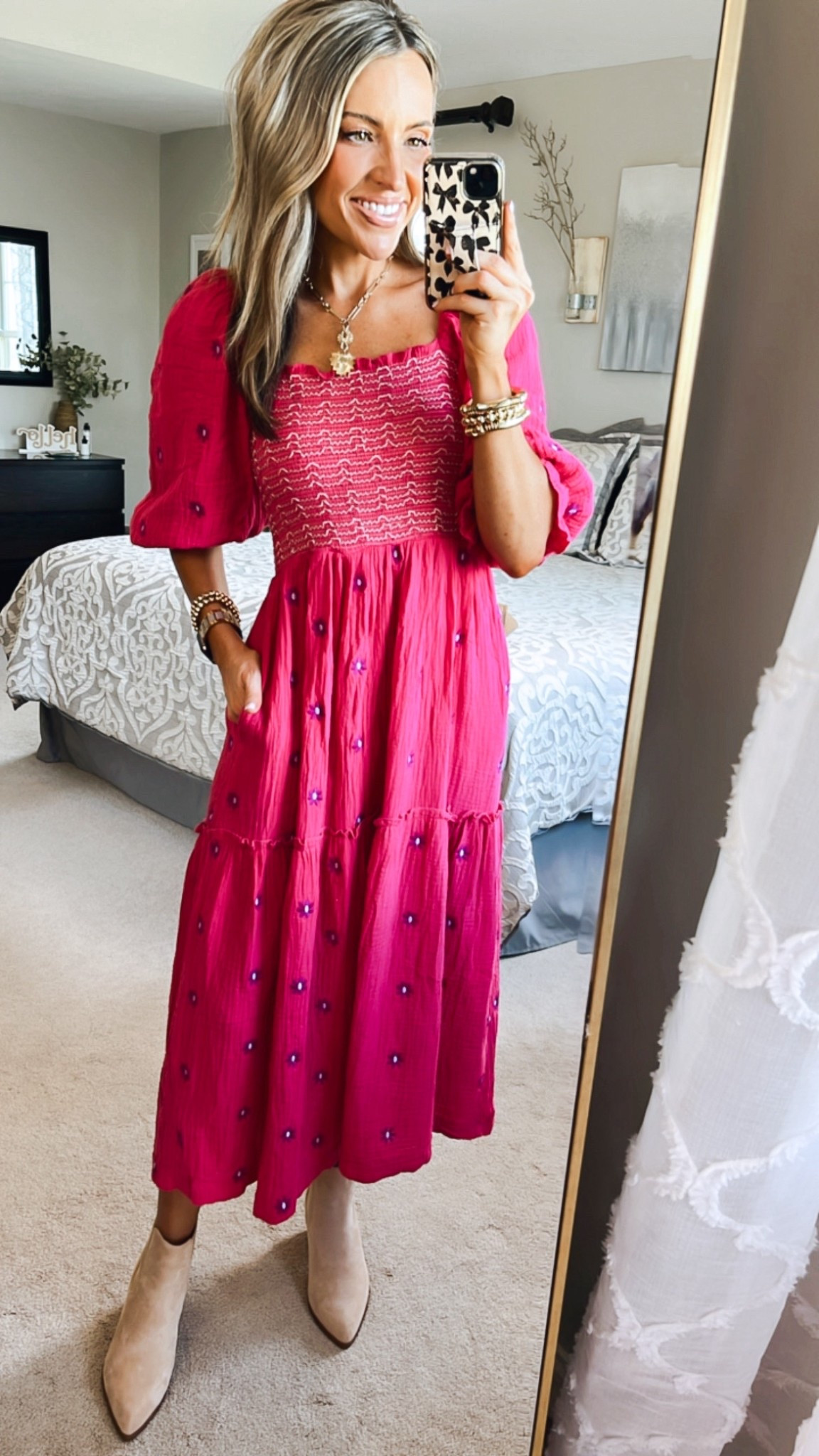 Fall dresses with sleeves! These are gorgeous for fall family photos, church or even the office! I’m wearing small 

#LTKWedding #LTKFindsUnder50 #LTKStyleTip