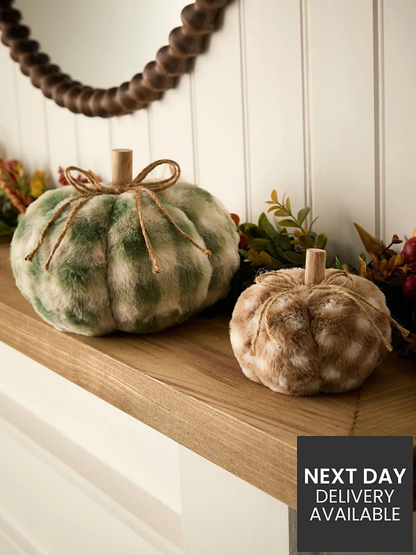Very Home Set of 2 Plush Check Pumpkin Autumn Decorations | Very (UK)