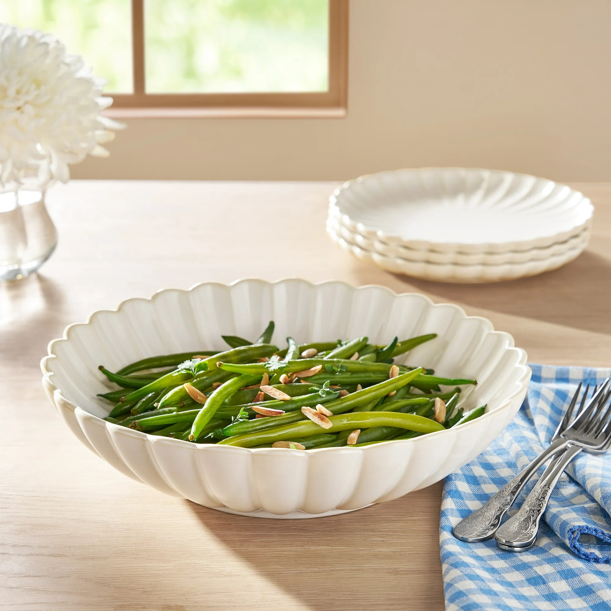 The Pioneer Woman Colette Stoneware 11-inch Serving Bowl, Cream | Walmart (US)