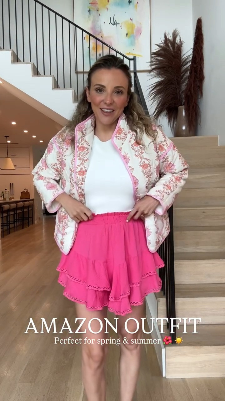 Amazon outfit of the day! Perfect for spring and summer 🌺☀️ This quilted jacket is too cutee

#LTKFindsUnder50 #LTKStyleTip #LTKSeasonal