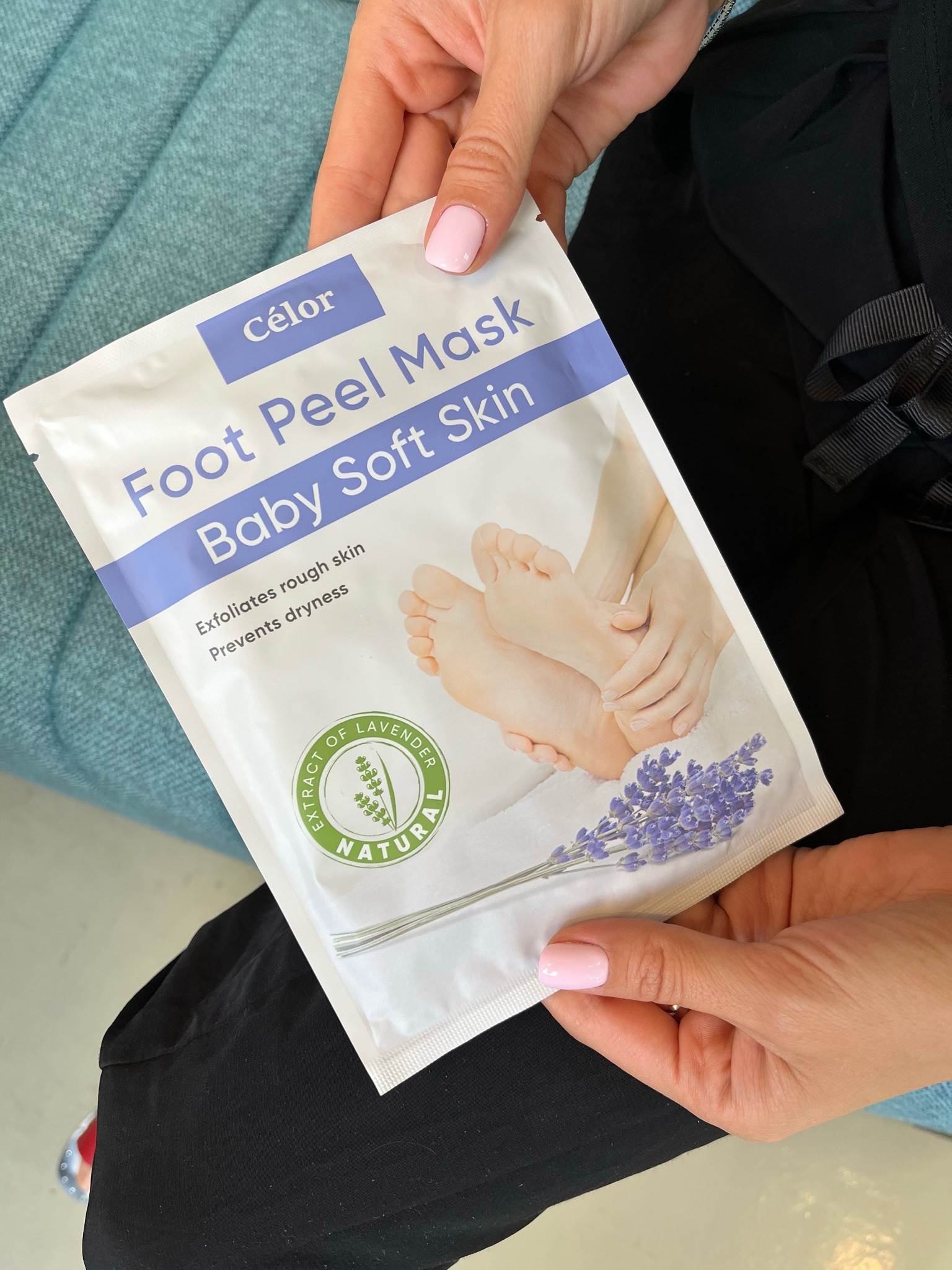 Foot Mask 

#LTKShoeCrush #LTKFitness #LTKBeauty