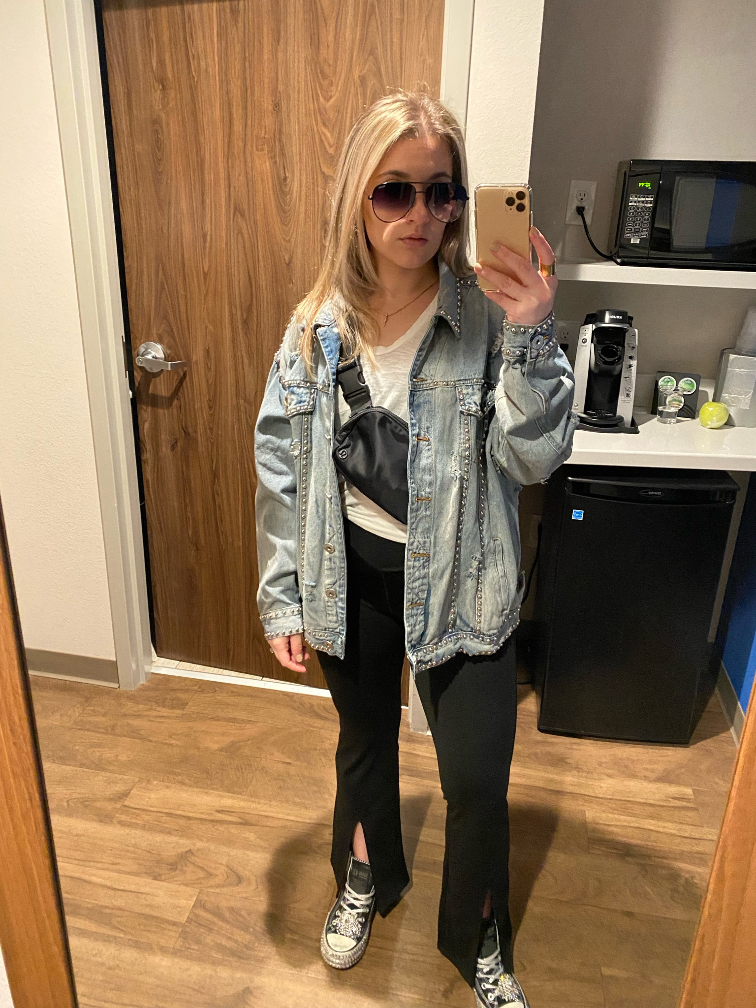 Perfect fall jacket !! Fall jacket, studded jacket, oversized jacket, denim jacket, sunnies , quay, belt bag , cross body

#LTKSeasonal #LTKShoeCrush #LTKxVICI