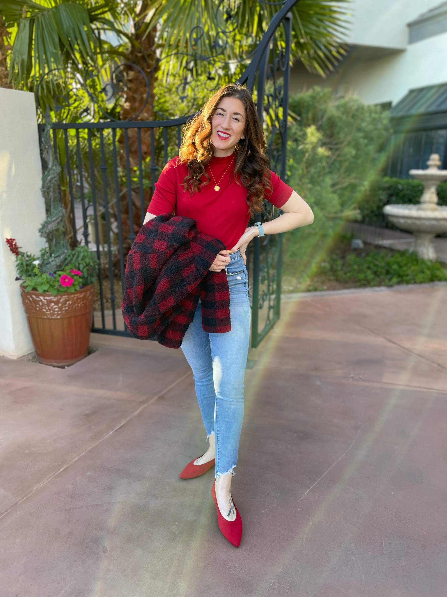 Hey friends jeans are 25% off today so if you’ve been looking check out the sale! I used to buy less expensive jeans but am a convert and only wear two brands now because they are seriously the best. About to go back to my teenage years and buy some low rise 😅

#LTKxAF #LTKBacktoSchool #LTKFindsUnder100