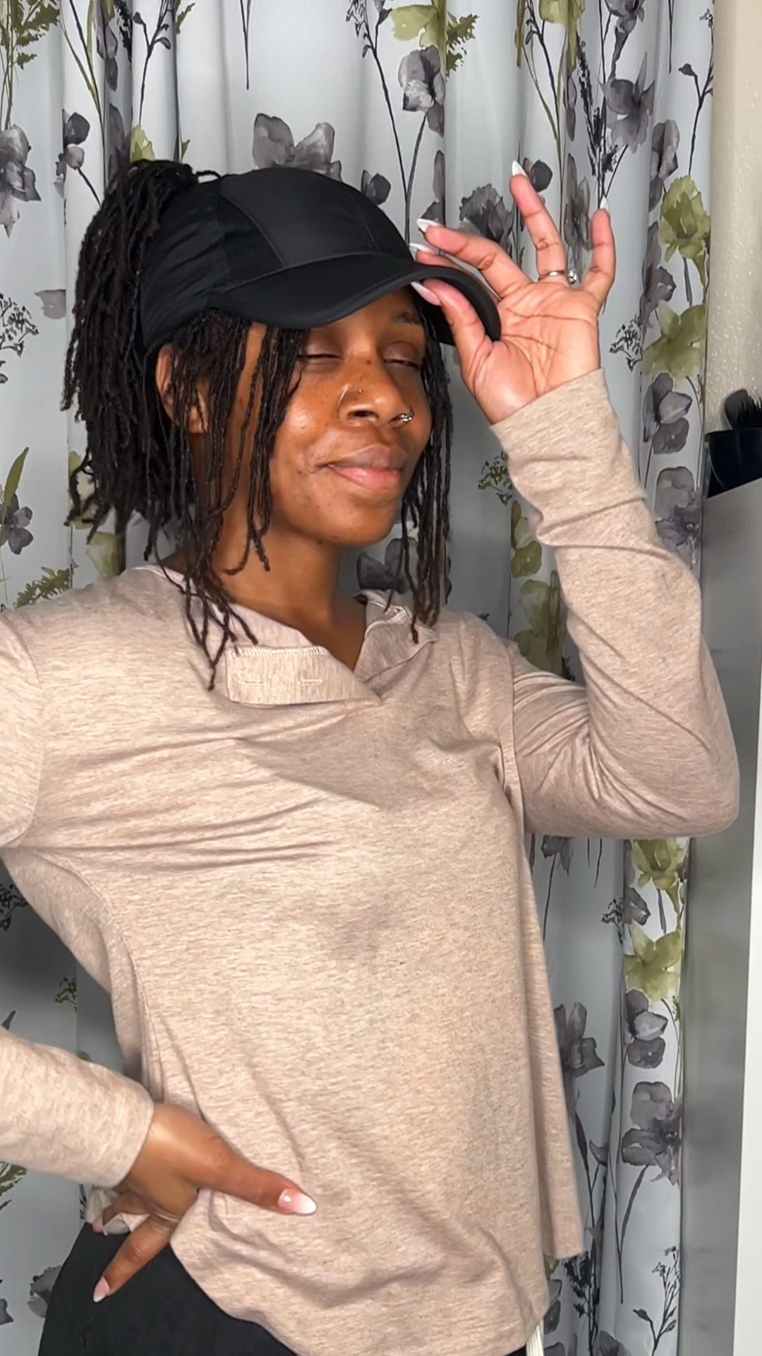 Have you ever struggled to get your locs, braids, and/or loose natural hair into a ponytail and into a cap? 

Well let me tell you about my Ponyflo cap! She’s an ABSOLUTE game changer! 

1 she’s EASY to put on!
2 she’s COMFORTABLE behind belief!
3 she fits so well and looks so good on me!

I want all the colors and all the styles for me and my girls, because I’m just completely in love with the @ponyflo caps 🫶🏾 and how their caps have made it possible to love wearing caps again! 

#ponyflo #ponytailhat #microlocs #locs

#LTKFitness #LTKBeauty #LTKActive