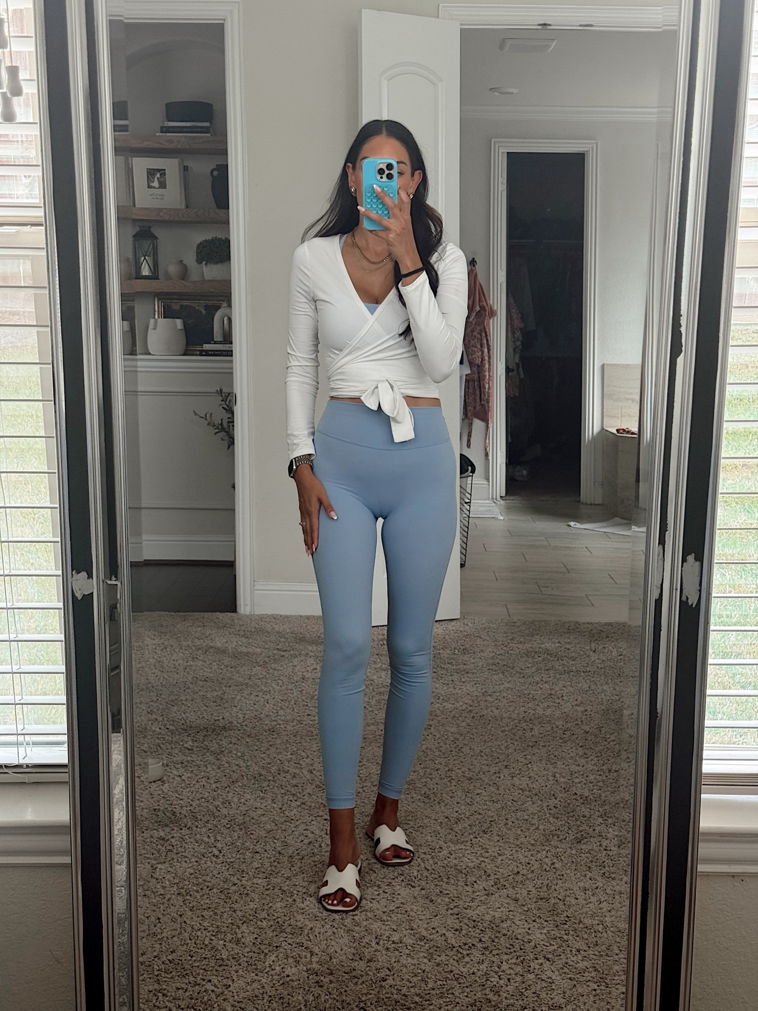 Medium bra
Small coverup 
Small leggings 