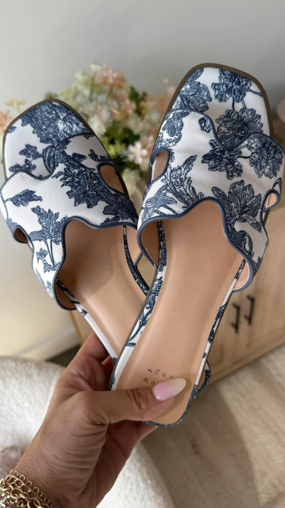 The perfect Target Sandal. Giving European vibes and so incredibly comfortable!  

#LTKFindsUnder50 #LTKShoeCrush #LTKU