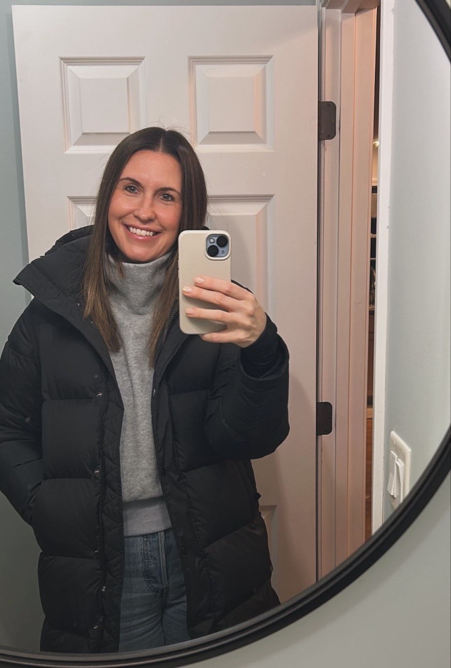 Hockey mom fit!
#hockeymom

Wearing an xs in the coat, s in the fleece 


#LTKootd #LTKgrwm #LTKdayinmylife