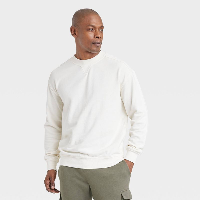 Men's Relaxed Fit Crew Neck Pocket Sweatshirt - Goodfellow & Co™ | Target