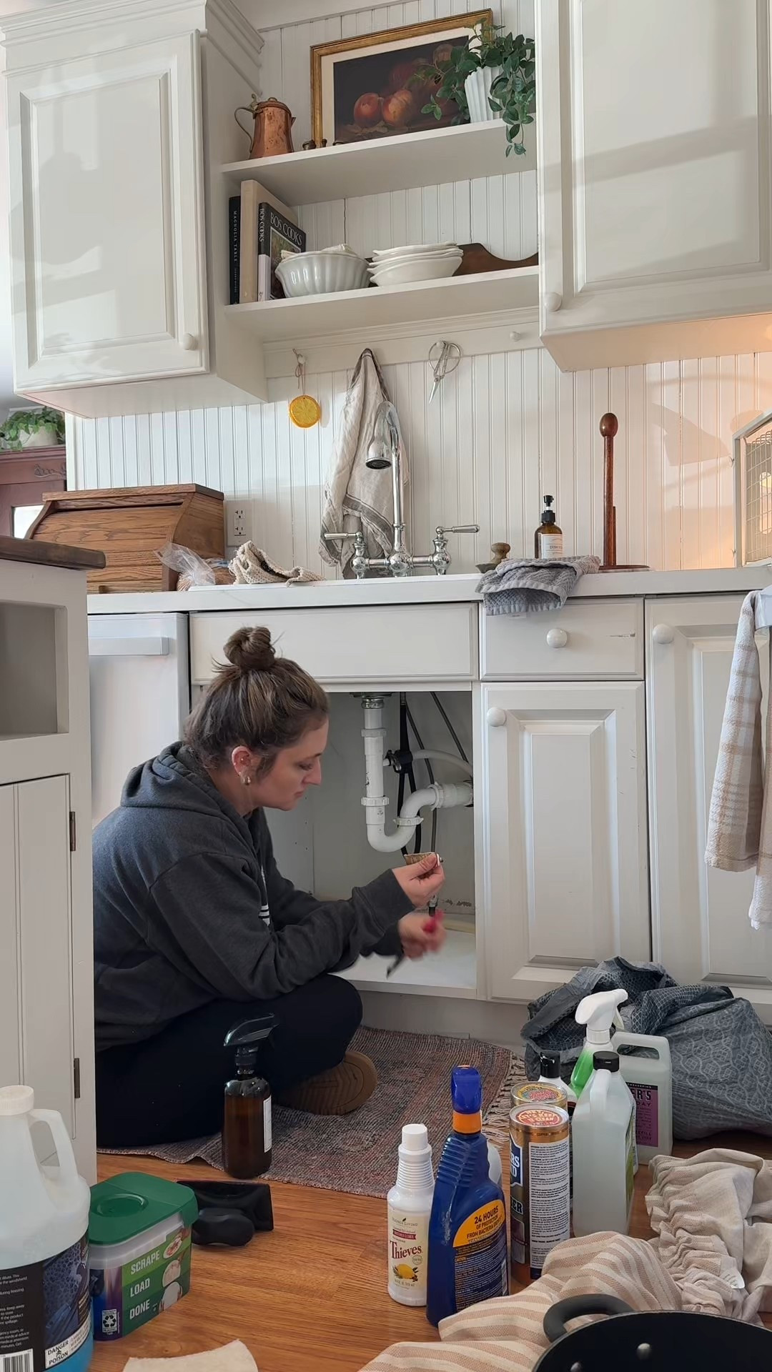 Cleaning with ADHD is exhausting . #Cleaning #CottageCoreAesthetic #StorageSolutions #KitchenStorage 

#LTKHome #LTKgrwm #LTKdayinmylife