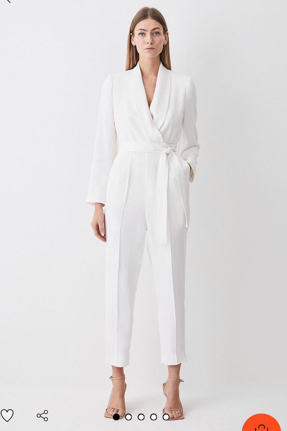 It’s a wardrobe staple! It’s a jumpsuit but looks like a two piece. Always look polished and presentable. Love it for evening events.

#LTKFind #LTKstyletip