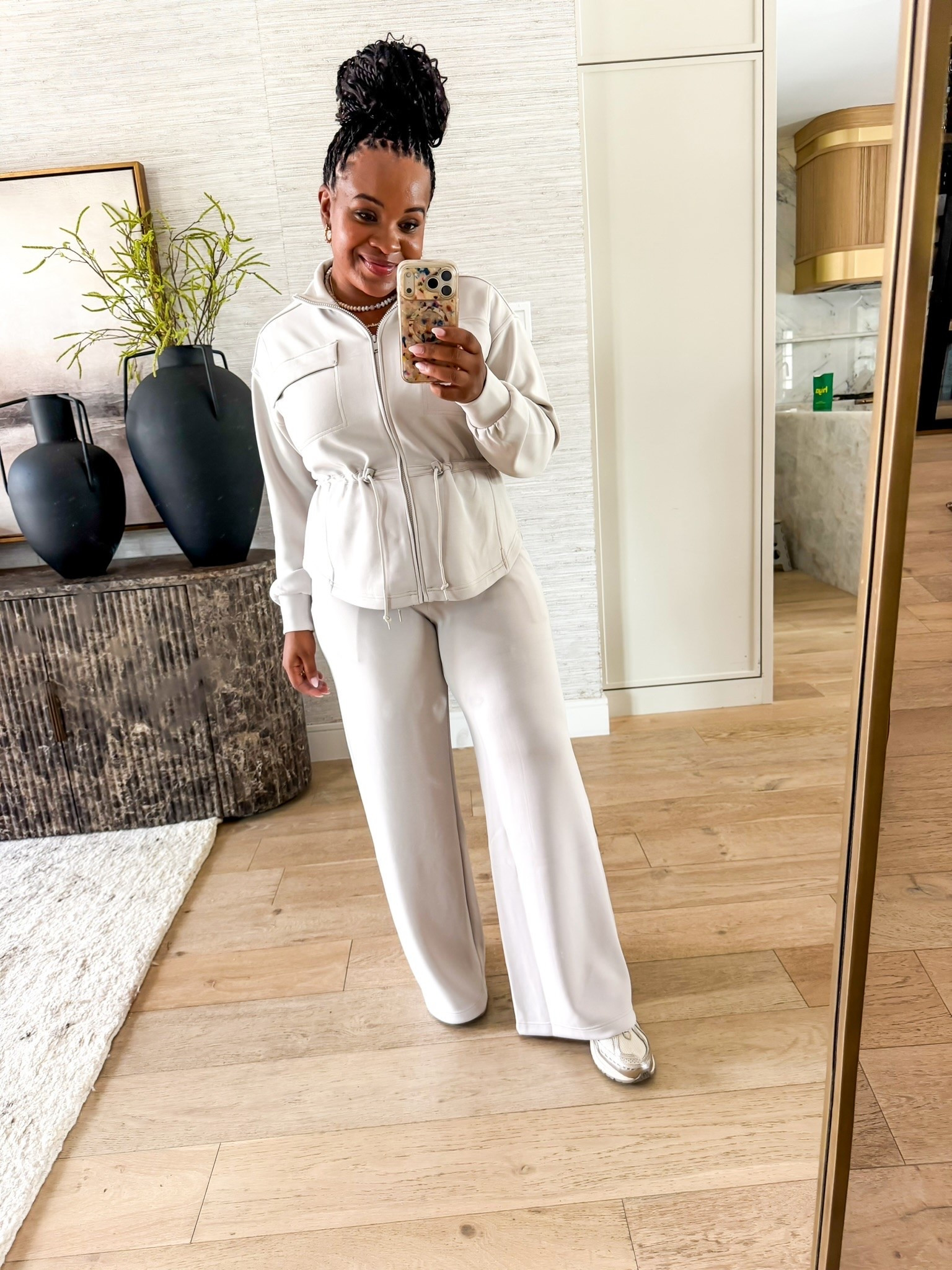 This set looks like Varley but a fraction of the price! 🤯👏🏾 Wearing a medium in both!

#LTKootd #LTKMidsize #LTKSaleAlert