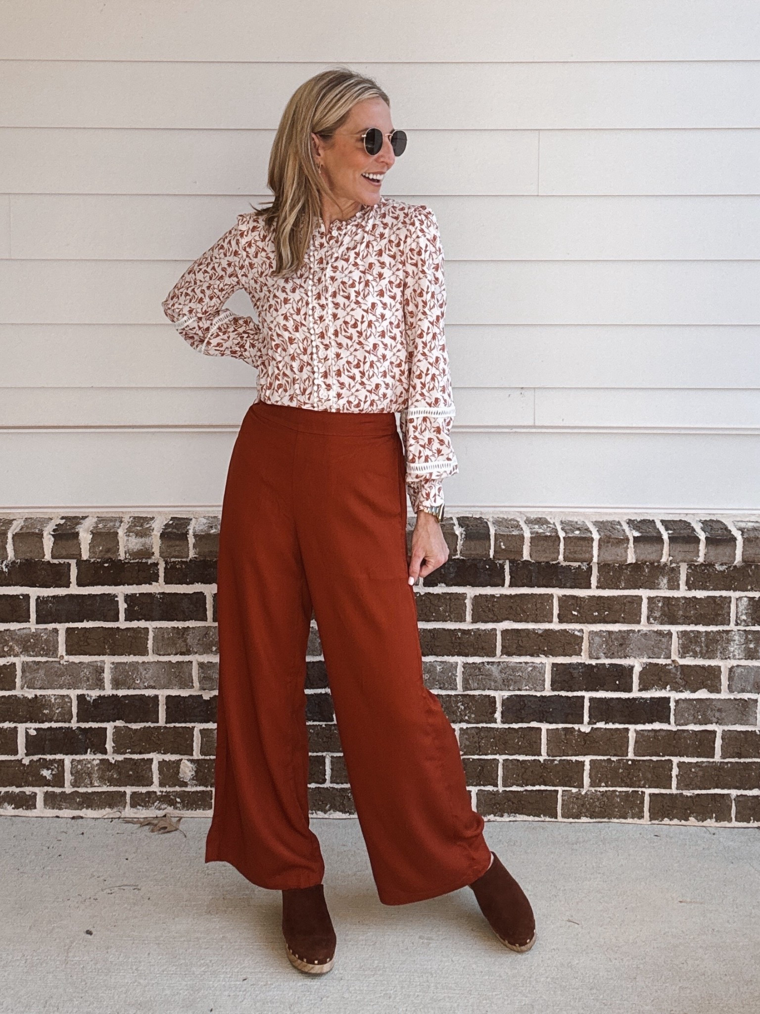 One of my favorite tops in my closet for under $30 (own in two colors) paired with these Old Navy pull on pants for the perfect everyday or brunch with the girls style  