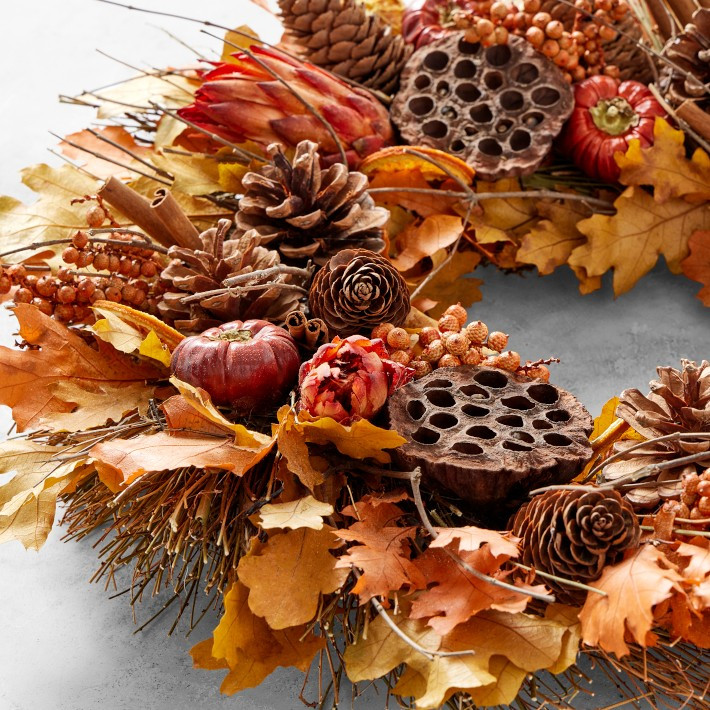 Allspice Live Wreath, 20" | Williams-Sonoma