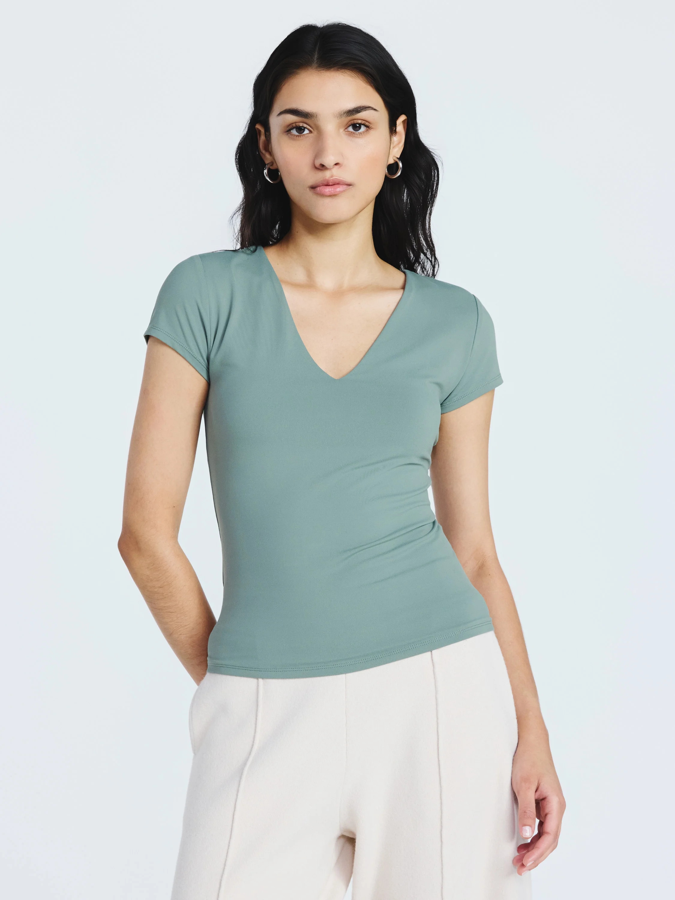 Scoop Women's and Women's Plus Ultimate Refined Contour V Neck Tee, Sizes XS-4X | Walmart (US)