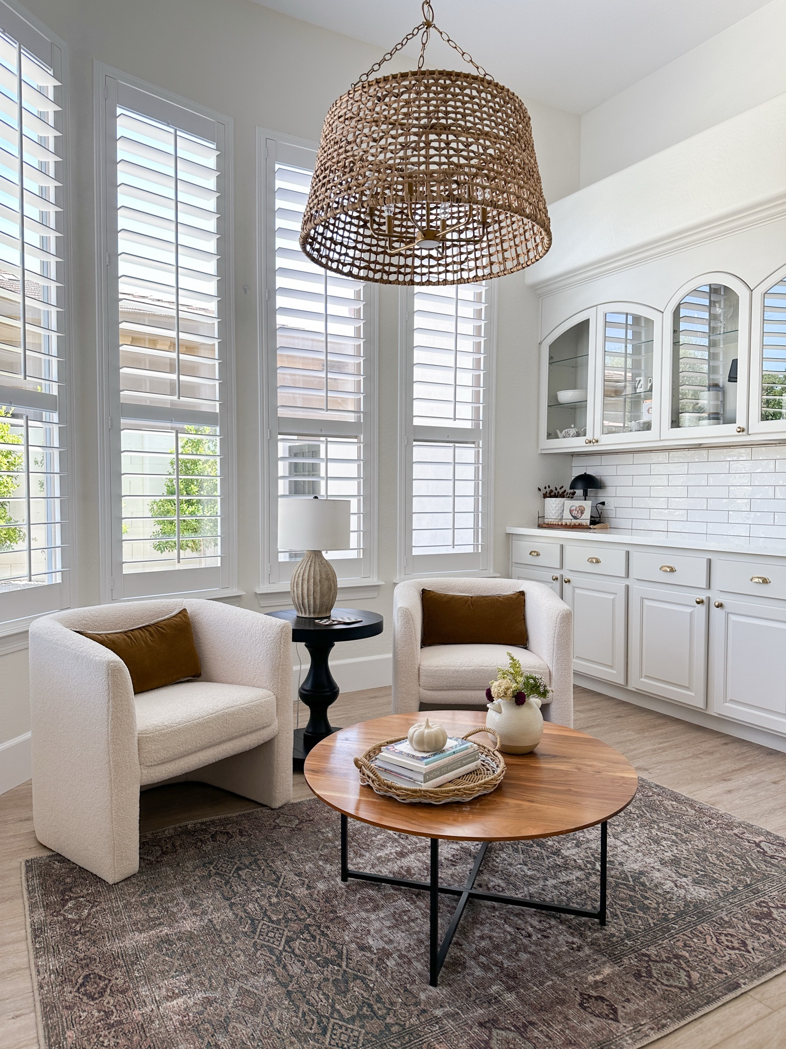 Fall decor + brown tones + fall vibes 

#LTKSeasonal #LTKHome