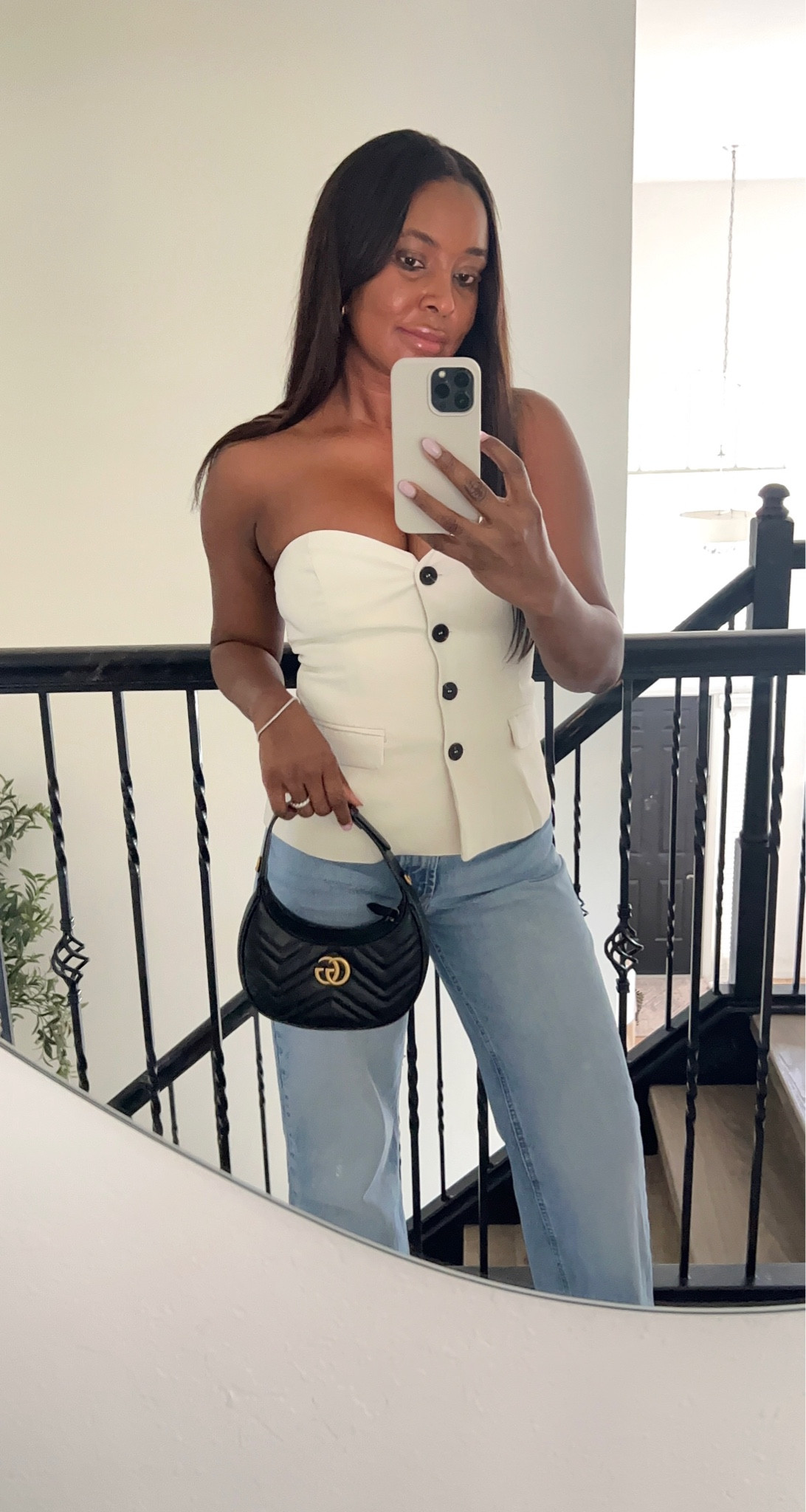 Dinner Outfit 

Fall Outfit, fall Fashion, Fall style, London Fashion, Paris streetstyle, streetstyle Outfit, trousers, wide legs pants, neutral outfit, minimal style, minimal outfit, black influencers, black bloggers, blazers, oversized blazer, 90’s fashion, Pinterest inspired, stylish, casual outfit, mom outfit, fashion Inspo, fashion over 40, date Night outfit, chi outfit, classy style, Sofia Richie, style Inspo 

#LTKbrasil #LTKitbag #LTKfindsunder50