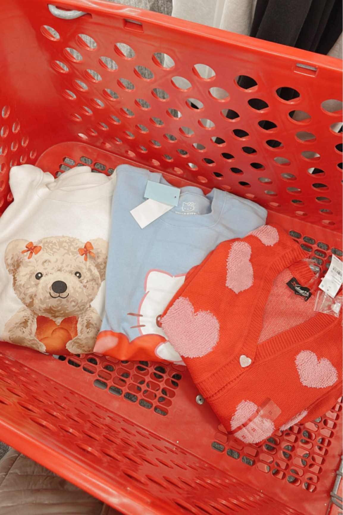 Valentine’s Day Graphics sweatshirts 💞💗

#LTKGiftGuide #LTKSeasonal