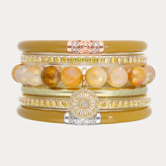 The Etoile Holiday Stack | BuDhaGirl