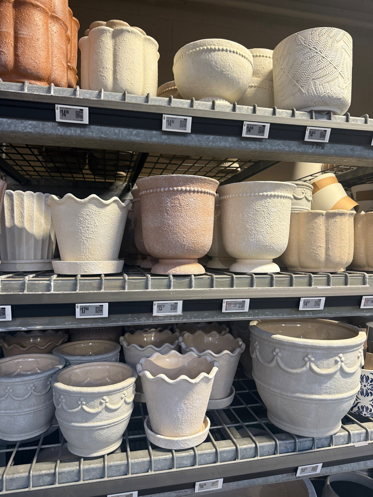 ✨ viral planters I found last night 🌿 all 3 under $12 (!!) and they look way more expensive than they are

sharing the ones still shipping + in stock — these go fast every time they restock

perfect for shelves, kitchens, patios… anywhere you want that quick elevated touch

wouldn’t wait on these — they don’t stay in stock long

#ltkhome #ltkfinds #planterdecor #homedecorfinds #targetfinds #walmartfinds #neutralhome #budgetdecor

#LTKdayinmylife #LTKHome #LTKSaleAlert