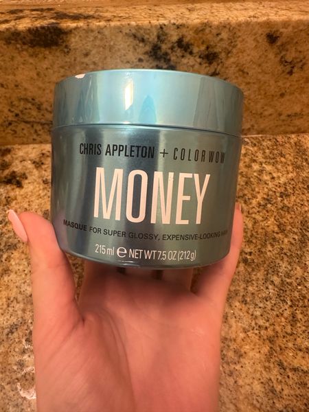 This money mask is So good! It leaves my hair super soft!