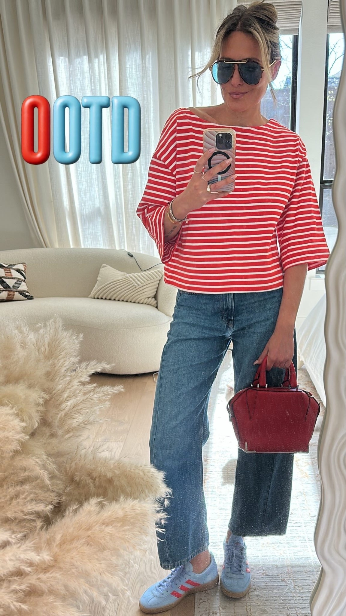 Sporty spring outfit of the day. Casual Sunday vibes! Denim stripes and sneakers. 🍒💙

#LTKgrwm #LTKootd #LTKSeasonal