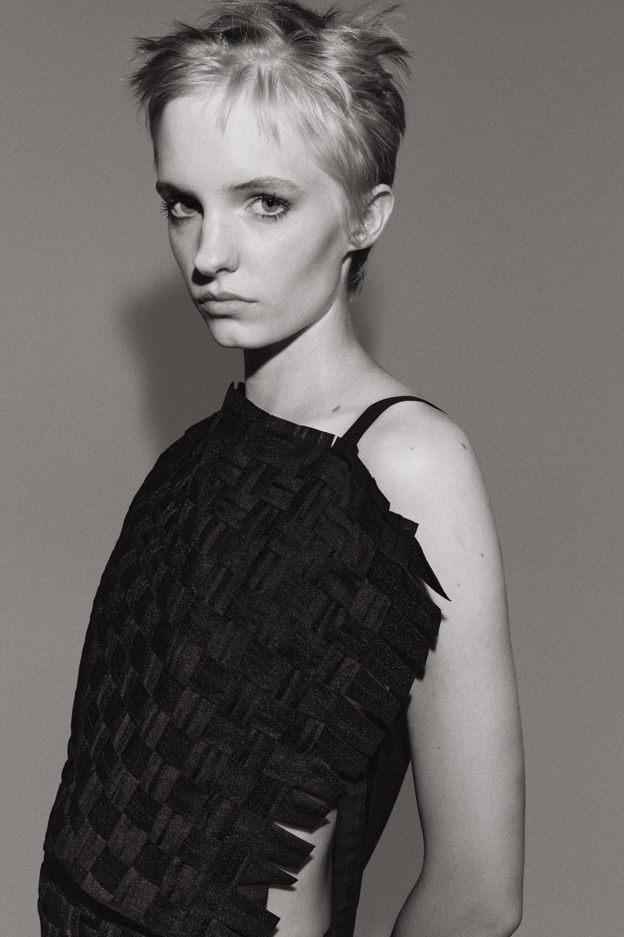 ZW COLLECTION ASYMMETRICAL TOP | Zara US
