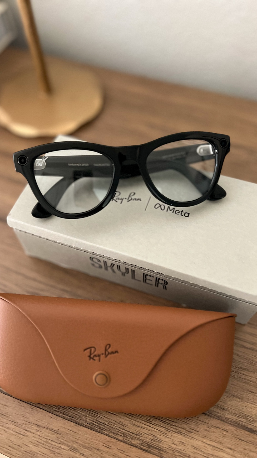 #ad I’m so excited to share that I just found out @Target sells Ray-Ban Meta glasses! These AI glasses are seriously the coolest  and they’ve been super convenient lately! I can effortlessly capture photos, videos, enjoy music, make hands-free calls and more! With Meta AI built-in, I can ask questions on-the-go and get instant answers. My Ray-Ban Meta glasses feature transition lenses, making them perfect for both indoors and outdoors. Check out this style as well as others at Target right now!

#TargetStyle #RayBanMeta #TargetPartner #Target  @raybanmeta 


#LTKStyleTip #LTKTravel