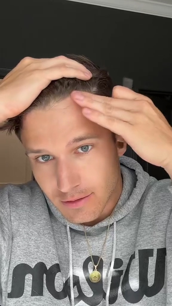 Y’all asked… here I’ve linked the products shown in this video! 

-CeraVe sunscreen with tint
-Butter LONDON blurring skin tint, -Stryx, Men's Skincare & Cosmetics, concealer stick
-elfcosmetics monochromatic multistick
-Color Wow root power

#LTKmens #LTKbeauty