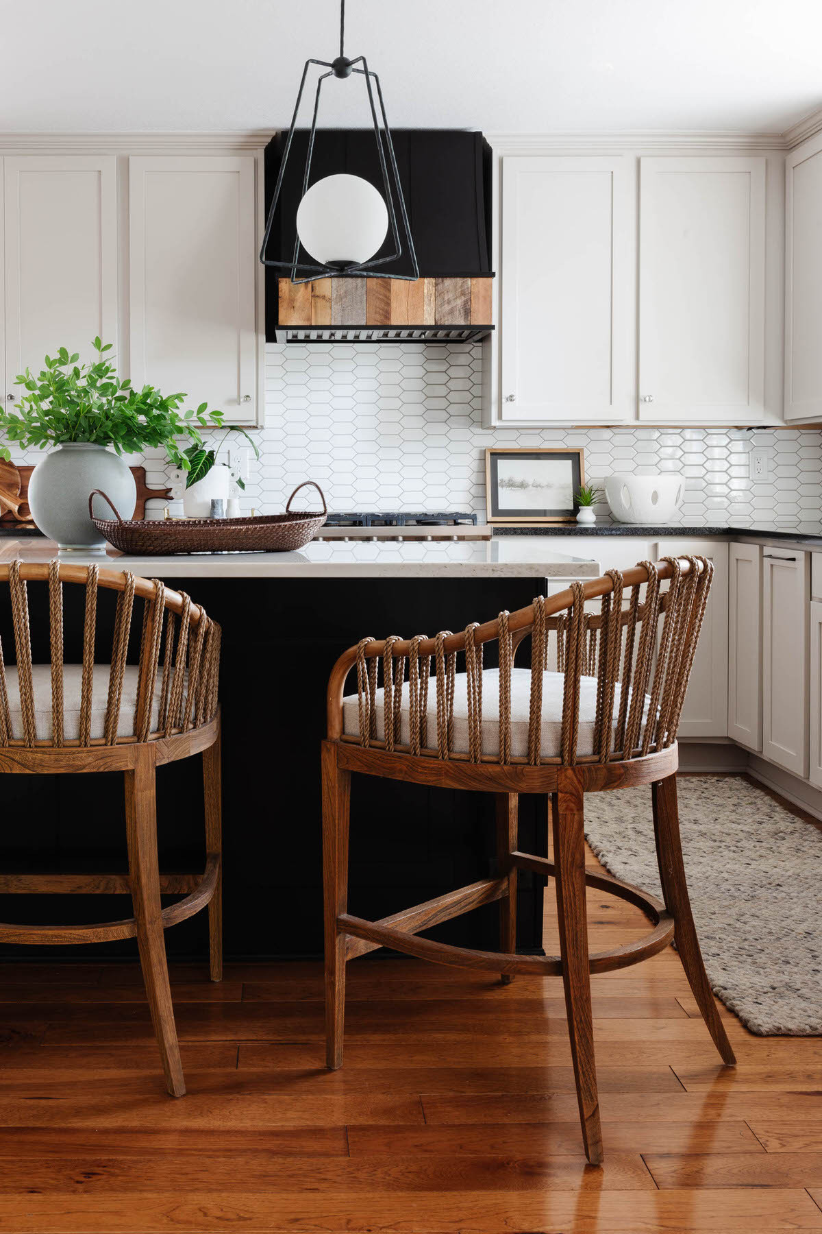 This kitchen is the perfect blend of California casual and clean-lined contemporary. Think natural textures, soft neutrals, sculptural lighting, and modern accents. Tap to shop the warm, organic vibe—plus find budget-friendly lookalikes linked, too.

#ltkhome #kitchenremodel #californiacasual #neutralhome #organicmodern #modernkitchen #kitcheninspo #interiorstyle #naturaldecor #warmminimalism #peggyhaddadinteriors #projectcalicontemporary #shopthelook #ltkfinds

 

 #LTKHome #LTKFindsUnder50 #LTKFindsUnder100