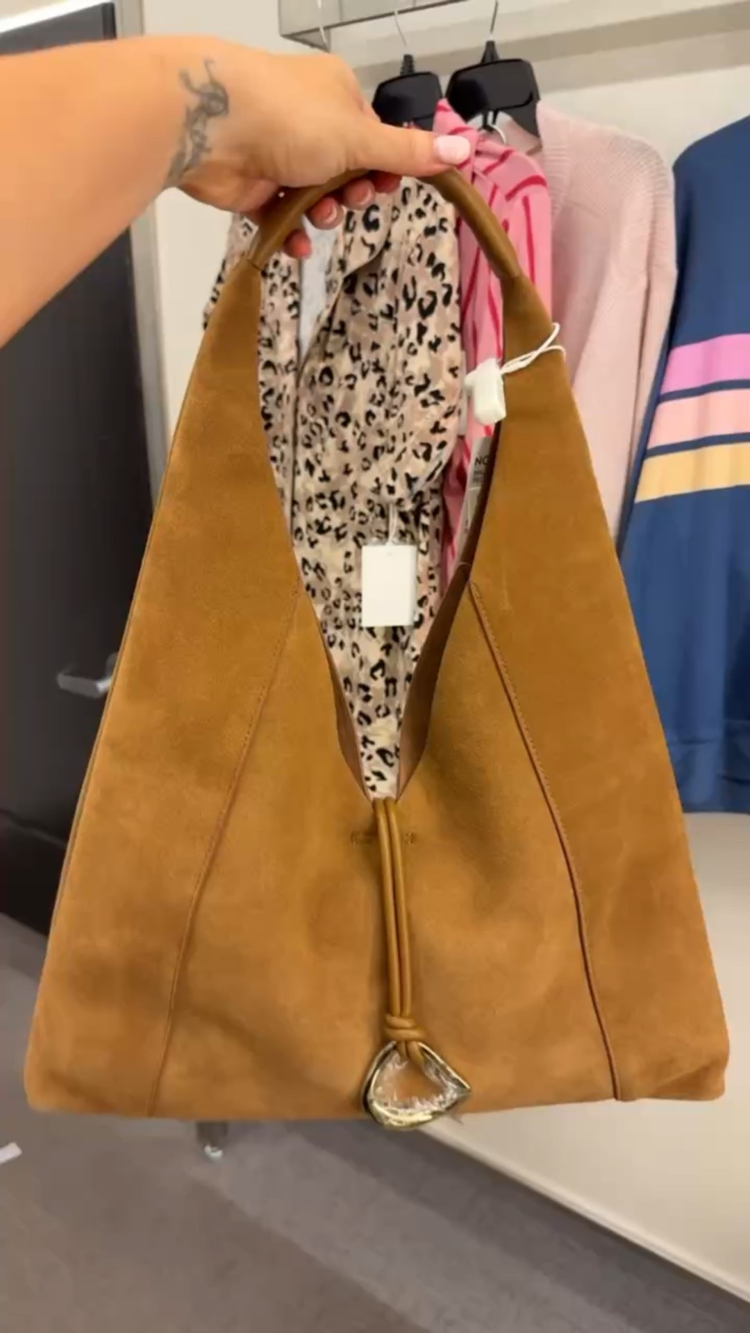 Dang this bag already sold out in this color! Still in stock in a really pretty chocolate brown though 

#LTKStyleTip #LTKSeasonal #LTKSaleAlert