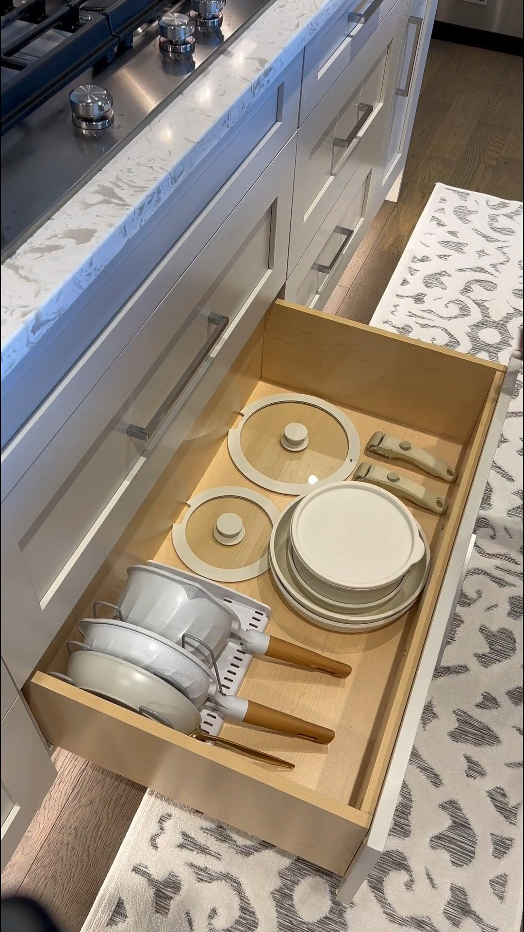 These pots right here are totally game changers! 🚀 Not only are they perfect for saving space but they’re also ideal for leftovers and they’re absolutely STUNNING. 🎊 Honestly, they’re the triple threat you didn’t know you needed. Obsessed doesn’t even cover it! 💖 

Click link to shop!

#LTKStyleTip #LTKSaleAlert #LTKHome