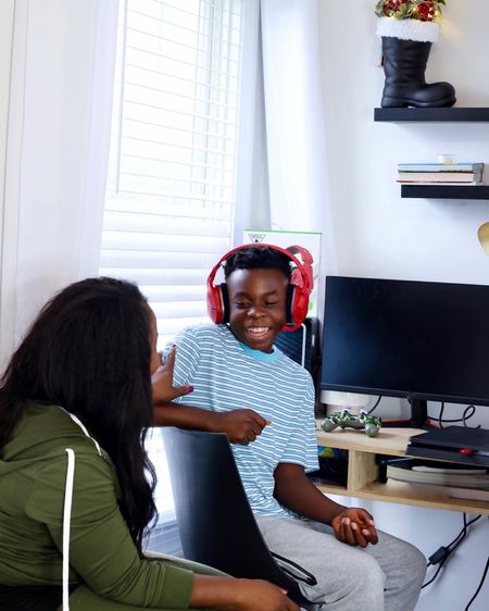 #ad As a mom of boys 💙, I’ve come to learn how to game with Josh and it’s always so much fun, but I always end up loosing 🤦🏾‍♀️. Any tips would be appreciated! 😂Right now, Joshua is really into gaming gadgets and this Turtle Beach Gen 2 Max Wireless headset from @target is a cool tech.  #targetpartner It allows him to have conversations with other players, audio is amazing plus a pop of color to go! 

Do you have teen boys who enjoy gaming? This is a great gift idea for boys for the holidays and I’ll link it on my LTK page. #Target #TargetTopTech #TopTech #Holidaygifts #ltkhome #ltkfamily 

#LTKHoliday #LTKSeasonal #LTKGiftGuide