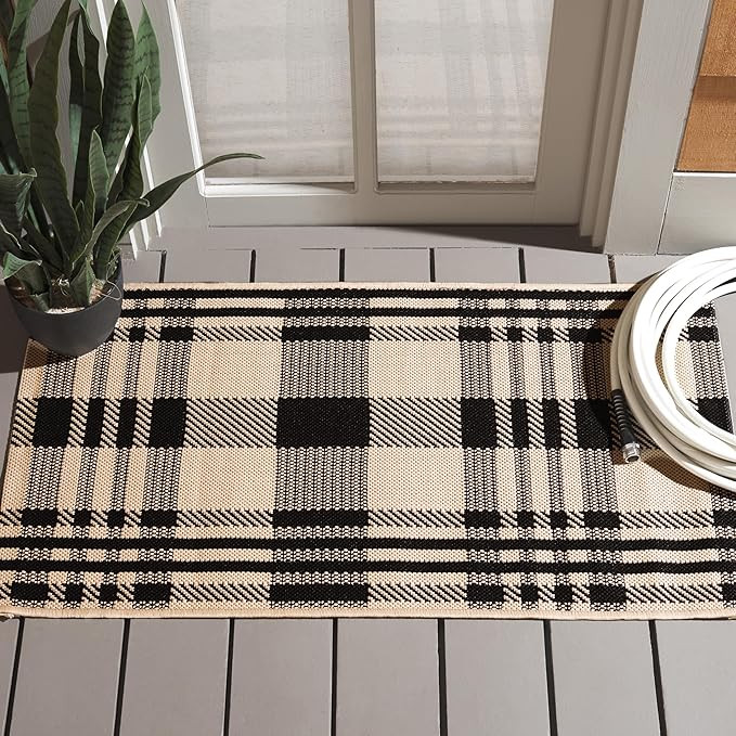 SAFAVIEH Washable Rug Outdoor Courtyard Collection - 2'3" x 4', Black & Bone, Plaid Pattern, Non-... | Amazon (US)