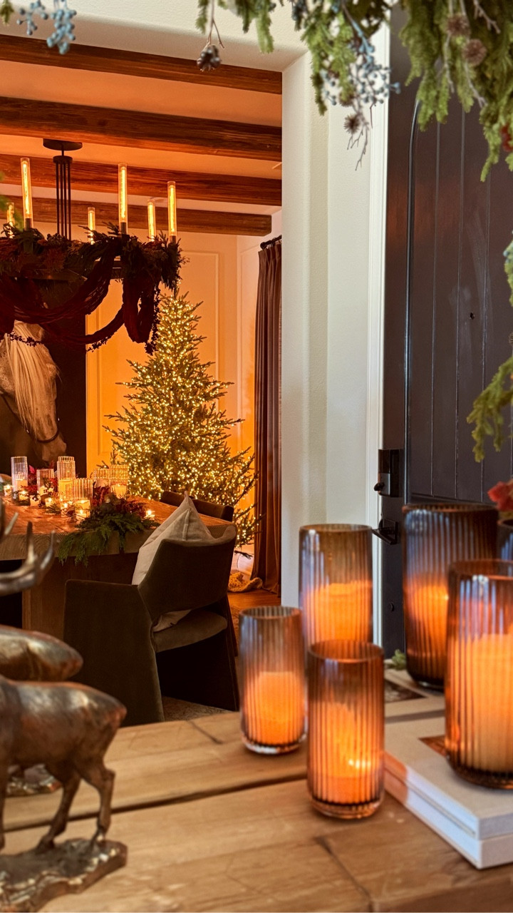 #notsponsored ….. is the Terrain Norway Spruce Christmas tree worth the price tag?!??
.
Absolutely! This tree beat my expectations 100%. It has such a beautiful, natural shape with the most gorgeous twinkle glow. The tree is so beautiful, I left it plan with no ornaments. Pre-order yours!!! #christmas #christmastree #terrain 
.
.
NOTE: I also linked my Balsam Hill as well for those who are interested 

#LTKSeasonal #LTKHome #LTKHoliday