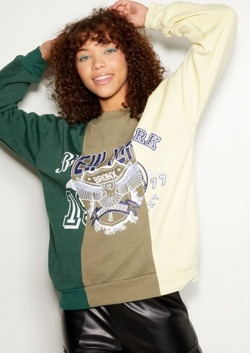 Green Colorblock New York Crew Neck Sweatshirt | rue21