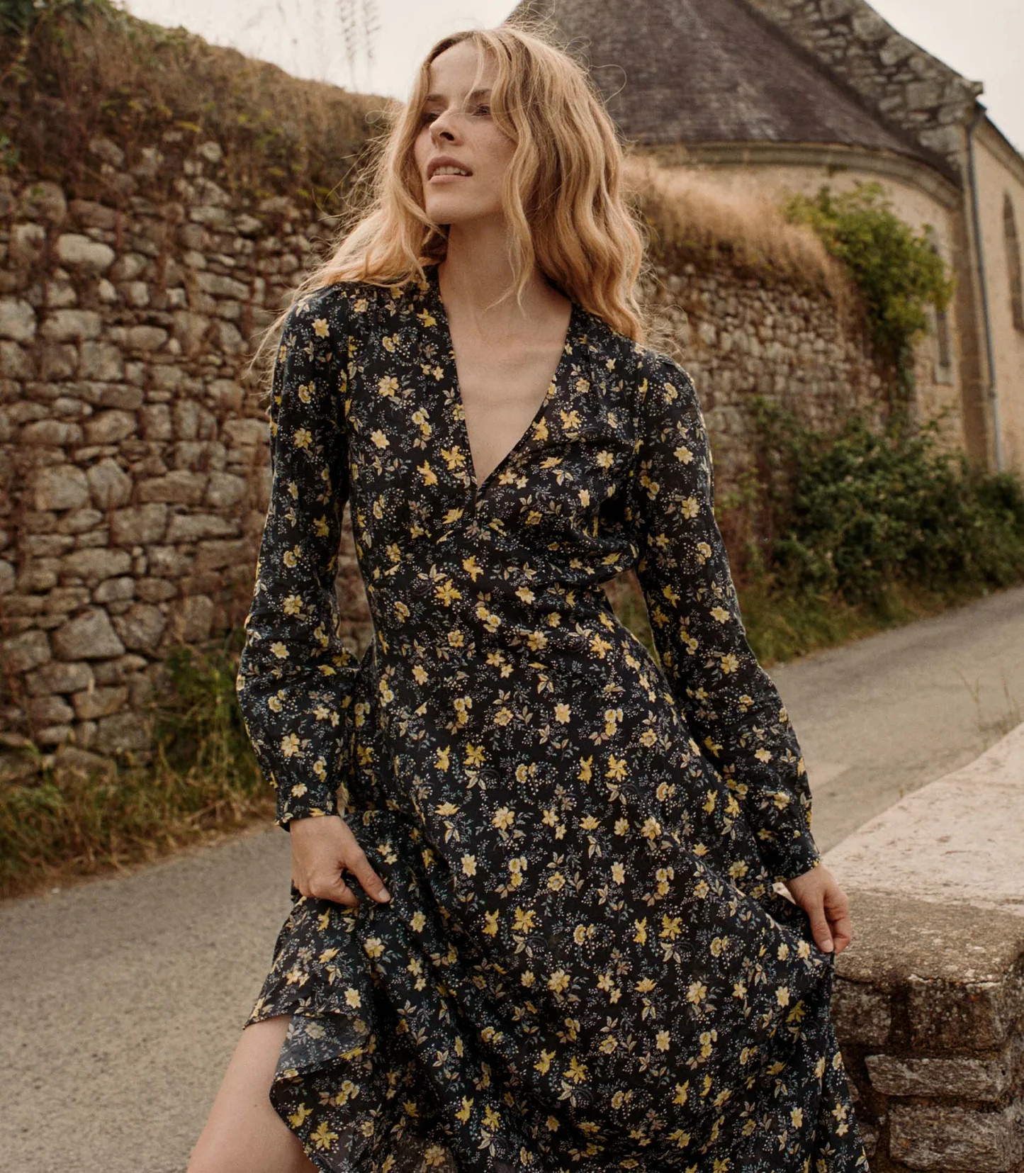 Charleston Dress - Noir Winding Blossoms | DÔEN | DOEN