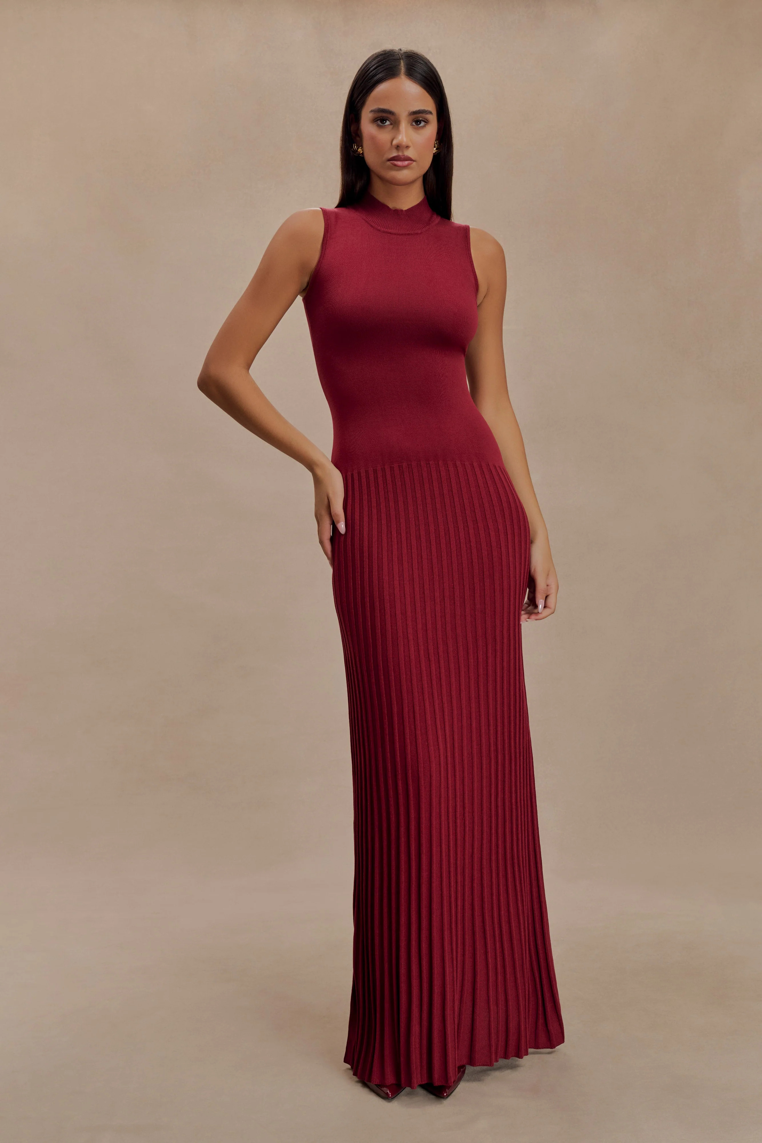 High Neck Pleated Maxi Dress - Mahogany | MESHKI US
