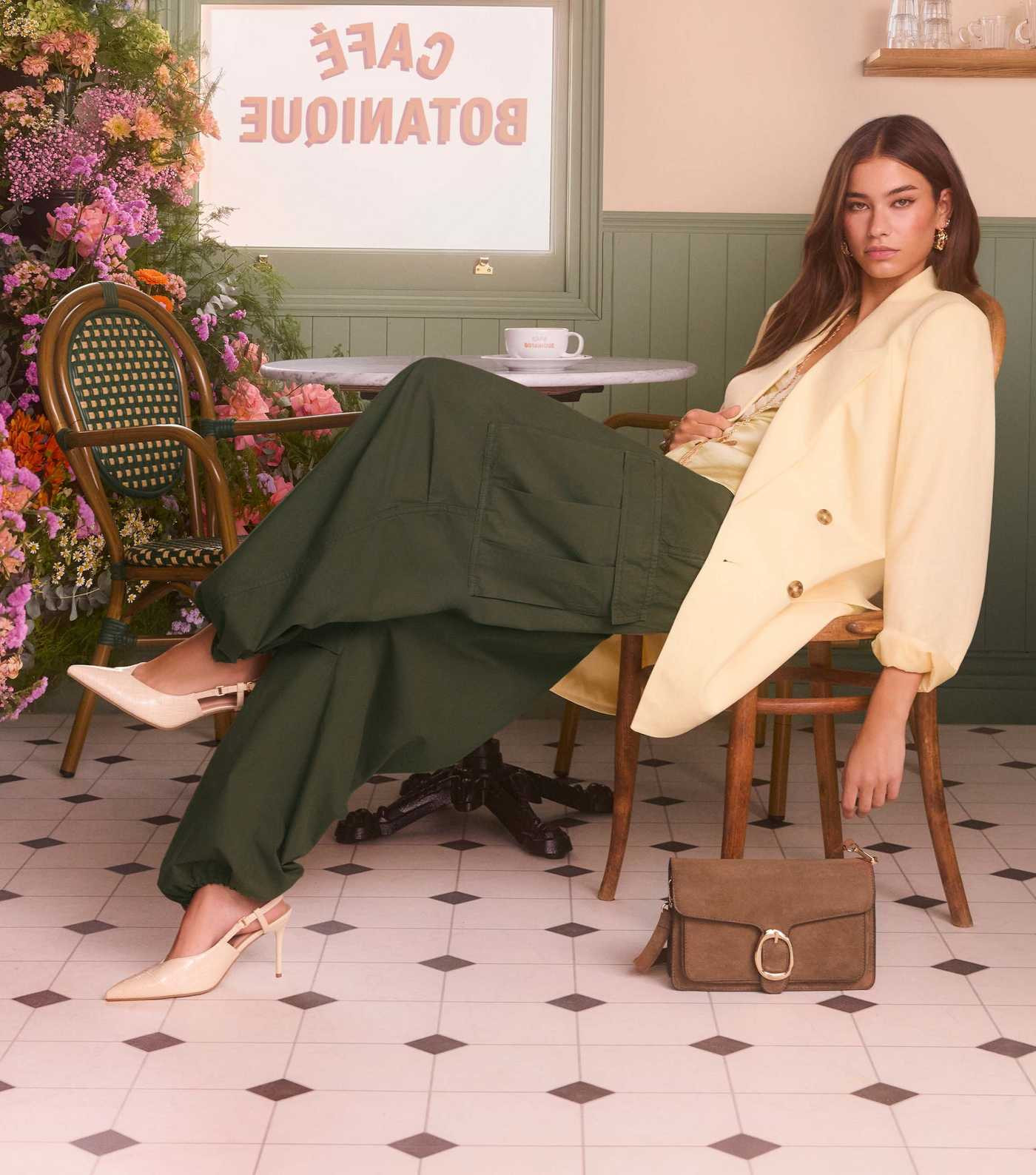 Dark Khaki Cargo Pocket Parachute Trousers | New Look | New Look (UK)