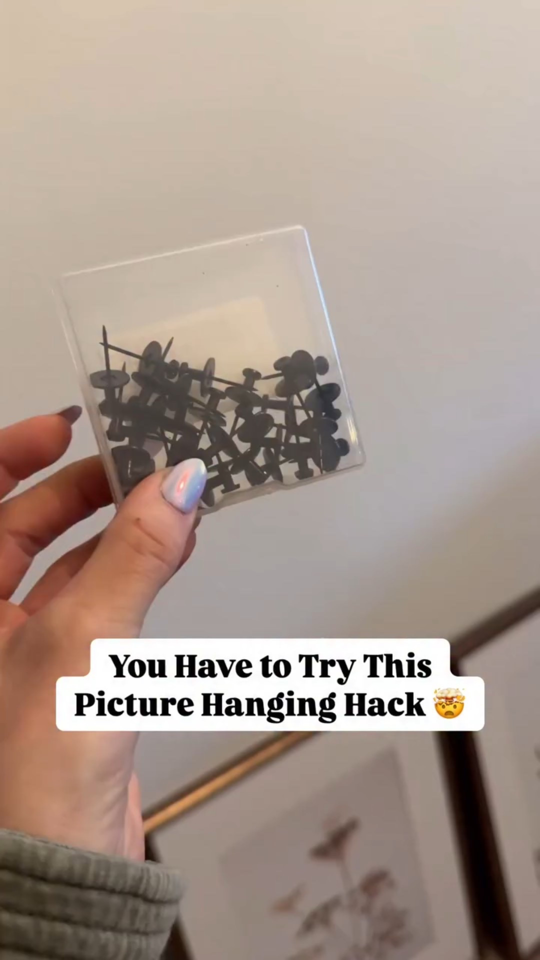 ALMOST 50% OFF right now!! 🏃🏼‍♀️🏃🏼‍♀️ If you’re someone who doesn’t like to use power tools to hang a picture, these push pins are for you, babe 🙌🏼 they’re super easy to use and leave practically no damage so if you change your mind, nobody will know!

#walldécor #lifehack #amazonfind

#LTKHome