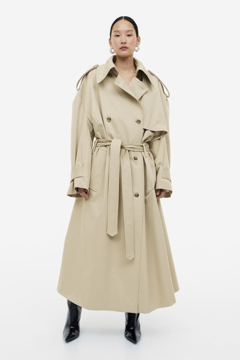 Oversized trenchcoat | H&M (UK, MY, IN, SG, PH, TW, HK)