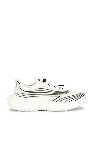 APL: Athletic Propulsion Labs Veil Sneaker in Ivory. - size 7.5 | Revolve Clothing (Global)