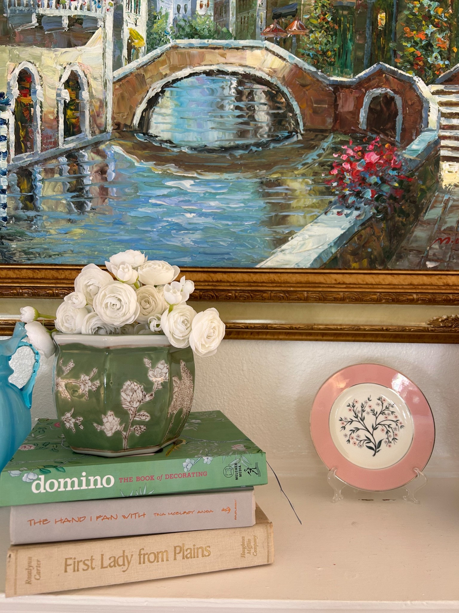 coffee table good cute reads!!!! 

#LTKHome #LTKStyleTip