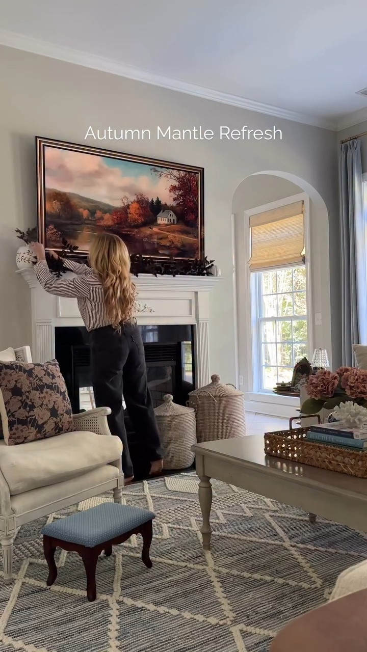 My fall mantle got an instant glow-up with this garland ✨🍂 Cozy, neutral, and simple to style. I’ve linked everything here so you can recreate the look at home.
.
.
.
#LTKhome #LTKdecor #LTKseasonal #FallHomeDecor #CozyMantle #NeutralHomeStyle #SeasonalGarland #garland #falldecor #livingroominspo #fireplace


#LTKFallSale #LTKHome #LTKSeasonal