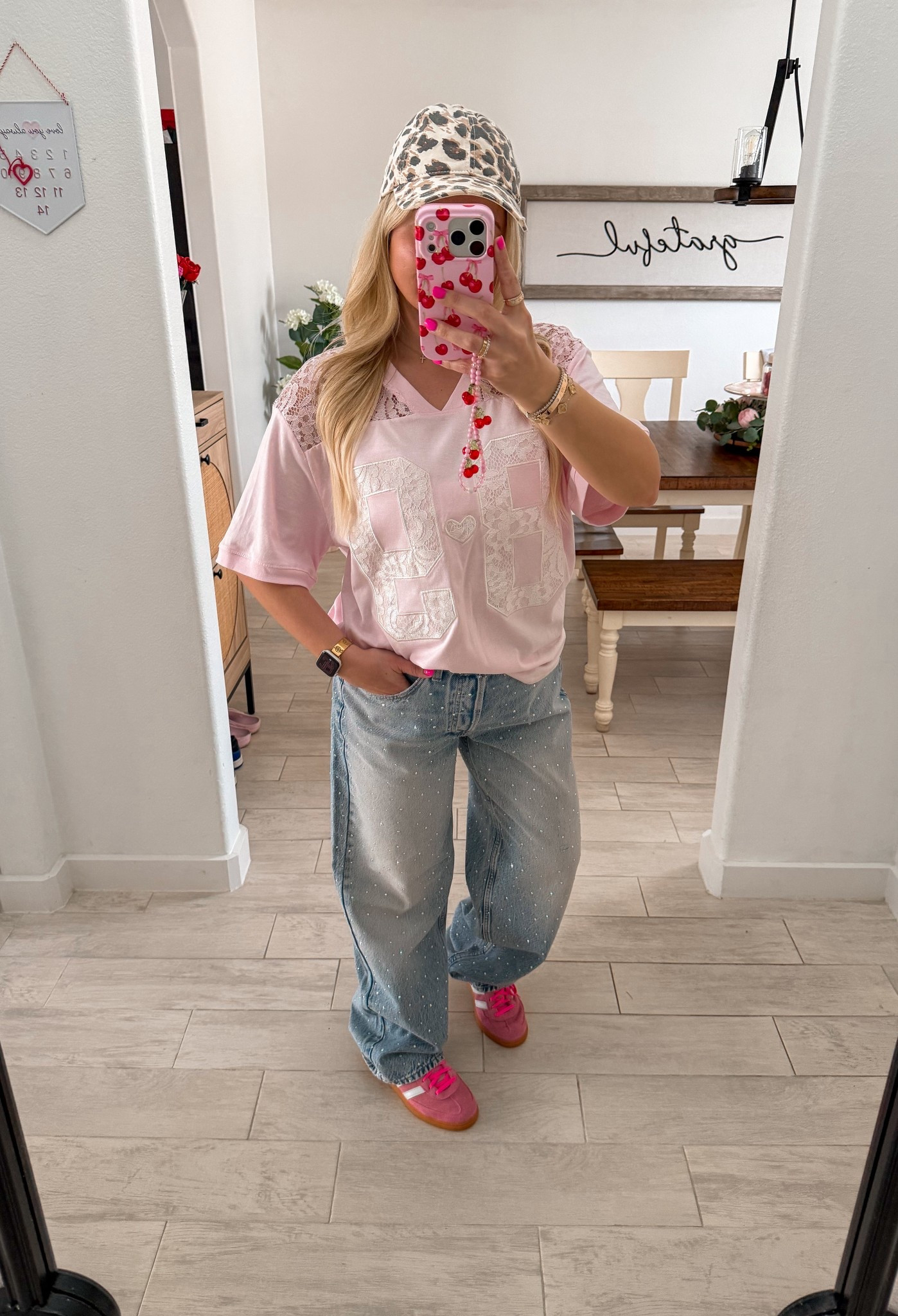 Outfit idea
Small jersey tee
@Target 

#LTKootd #LTKValentine