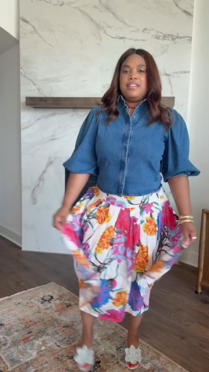 Denim + florals = the perfect combo 🌸💙 Styling this chic denim top from @walmart with a bold floral skirt for an effortless look that feels elevated, feminine, and easy to recreate. 

Hit the bell in my LTK 🔔 (top right) so you get all the exclusives first! 

#LTKMidsize#LTKBeauty

#LTKootd