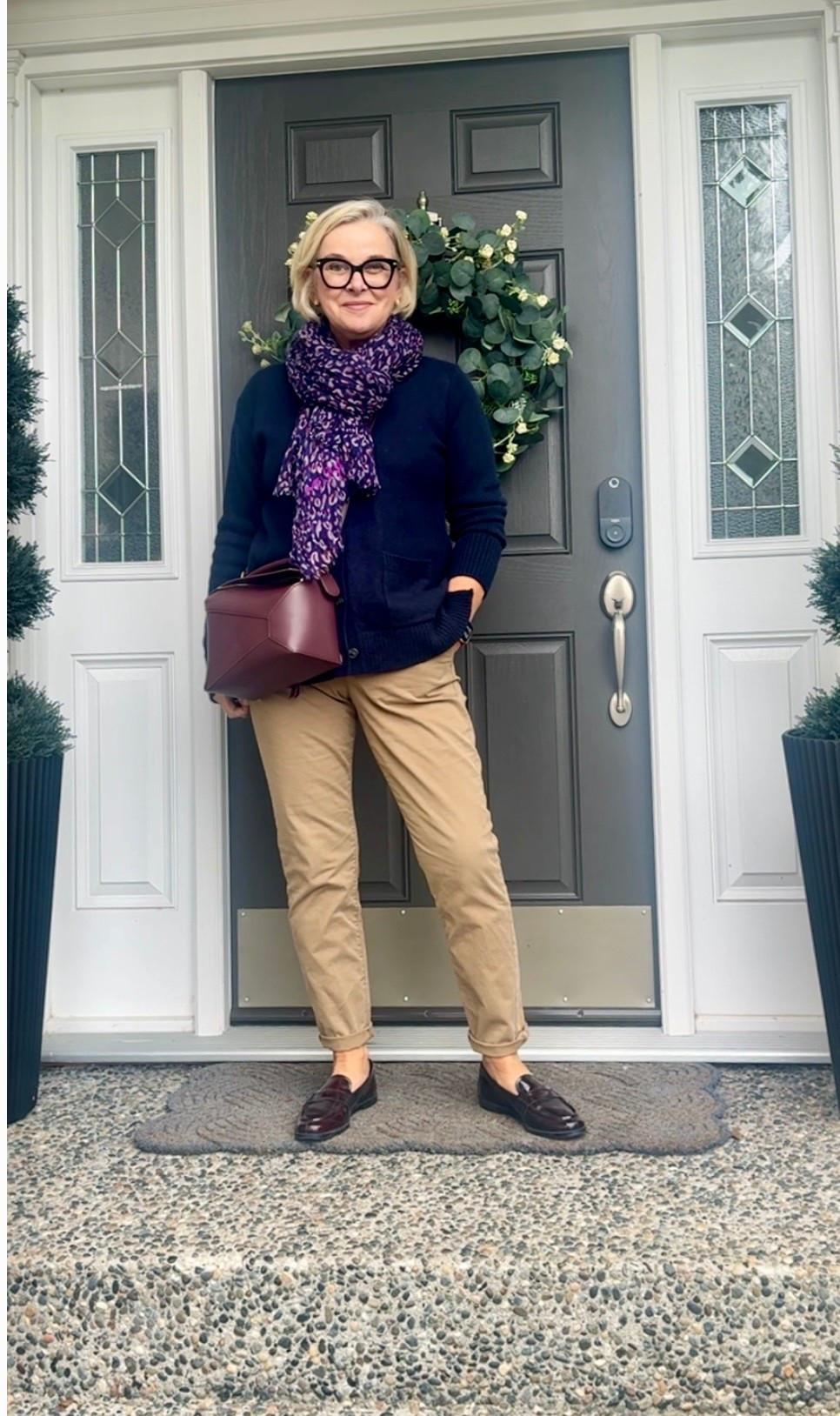 Burgundy and navy

#LTKStyleTip