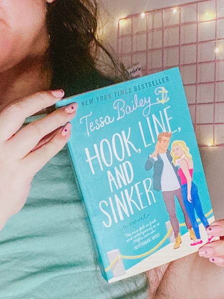 Hook, Line & Sinker 🪝💙 Here’s to my last summer read. ☀️ This was the last book on my summer TBR and I finished it last week. I can’t believe I finished all the books I put on my summer TBR list. 📚 I thought I wouldn’t be able to do it but I did. 😊 I really enjoyed this and will be posting my book review soon! 🖋 Now I’m onto fall and cozy books. I’ve read 4 books this week which is insane but I was on a reading kick. 📖 I have so many more books on my fall TBR than summer so I have to start now if I want to get them done before that season ends. 🍂 What was the last summer book you read? 🤔